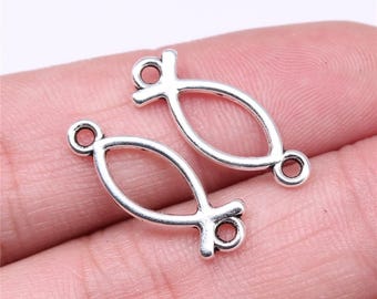 50PCS Antique Silver Tone Metal Fish Shape Connector Charm Pendant XCS162