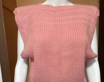 vintage 1980s/1990s sleeveless pink knit sweater women’s size S