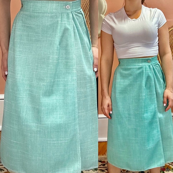Vintage 1960s blue wrap skirt/ polyester A-Line knee length blue and white skirt women’s size S