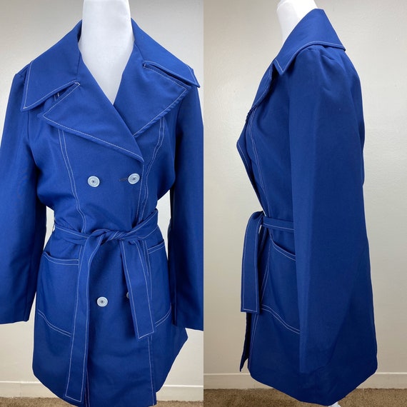 1960s 1970s navy blue jacket with white piping/ vi