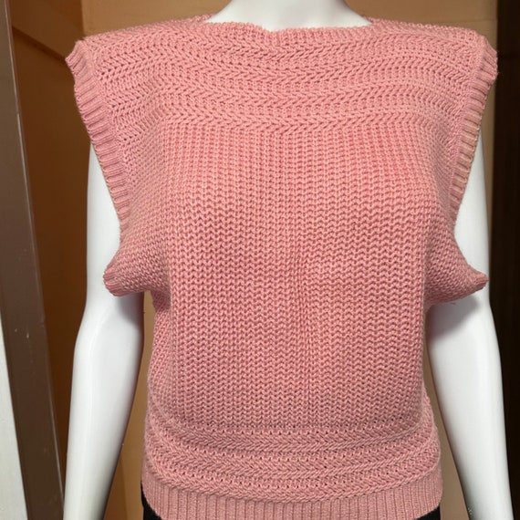 vintage 1980s/1990s sleeveless pink knit sweater … - image 1