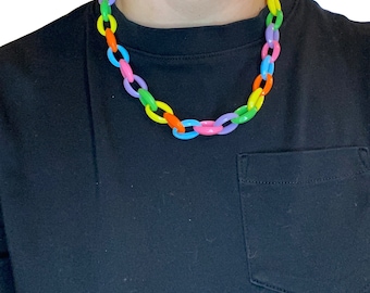 Vintage plastic acrylic pastel rainbow multi color chain necklace/ womens shirt costume jewelry necklace