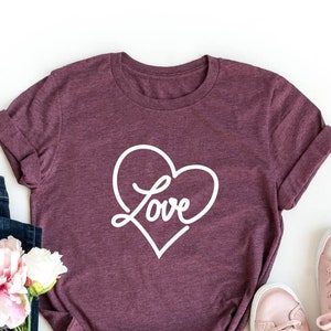 Valentines Day Shirt, Heart T-shirt, Cute Love Shirt, Love Shirt, Valentine&#39;s Day Love Shirt, Love Shirt for Valentine, Valentine&#39;s Day Gift