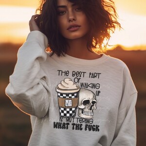 Marmonnant What The F * ck PNG | Conception de sublimation d'amateur de café | Crâne et café PNG | Fichier téléchargeable