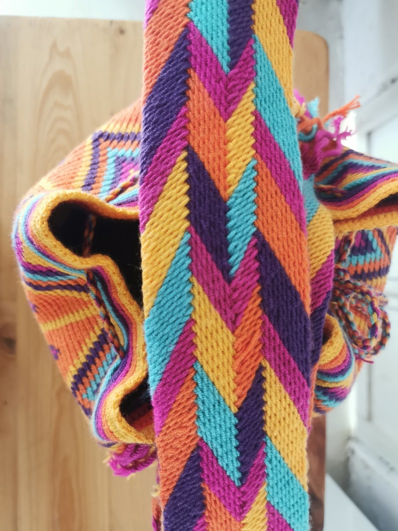 present for women original handmade in Colombia Christmas gift Wayuu mochila shoulder bag unique boho design