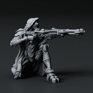 Warforged Hunter miniature for Dungeons and Dragons | Pathfinder