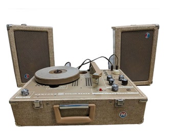 Newcomb Solid State Portable Record Player PS - 123B