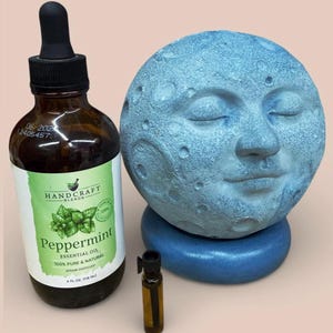 Concrete Moon Face Aroma Diffuser | Handmade Essential Oil Diffuser