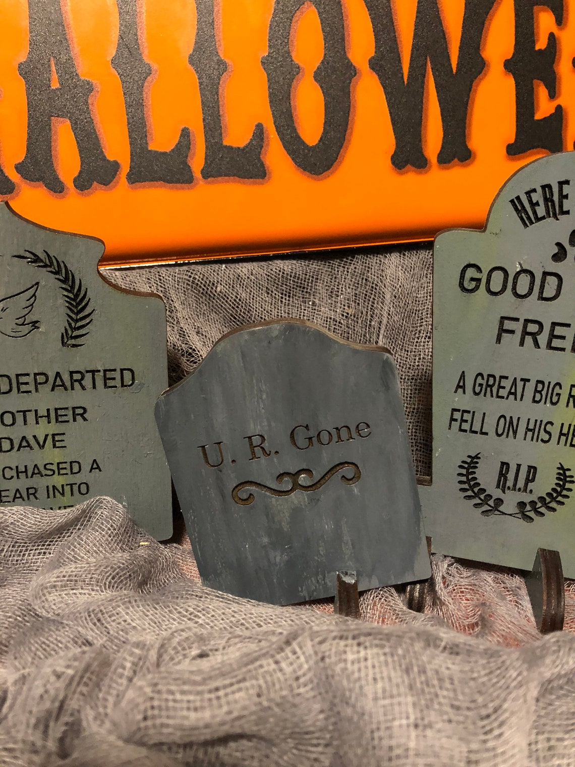 Disneys Haunted Mansion Tabletop Tombstone Graveyard Set 2 Etsy