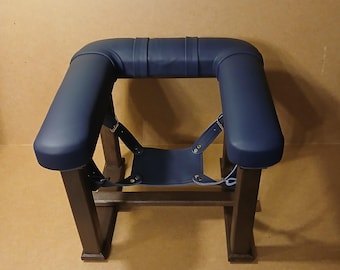 MUEBLES BDSM - Silla de Realización - Silla Oral. Silla de Humillación | Cunnilingus.