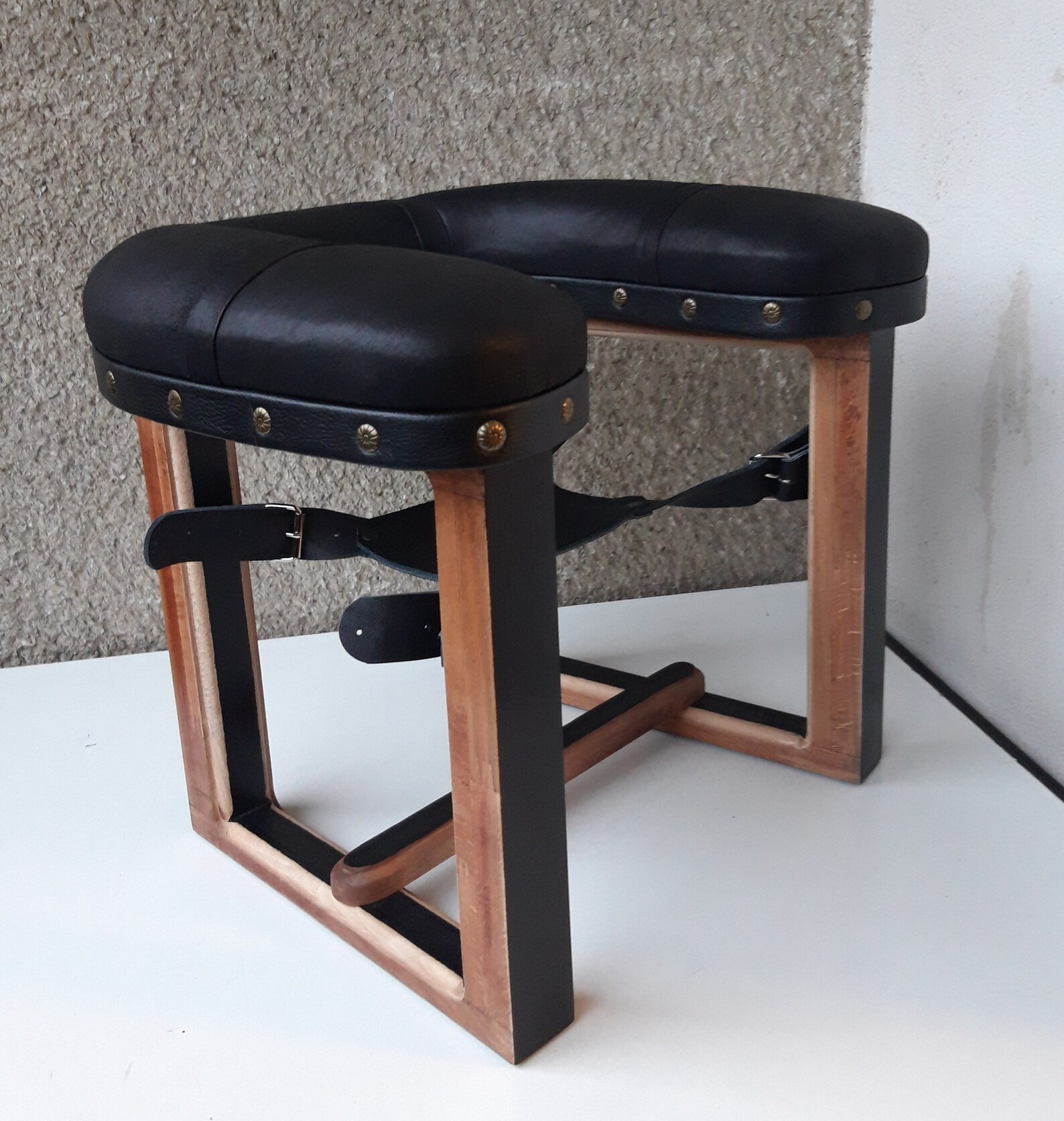 BDSM MöBEL Queening Chair Oral Chair . Humiliation Chair | Etsy