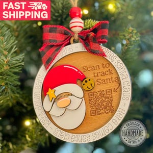 Santa Tracker QR Ornament: Interactive Christmas Tree Decoration