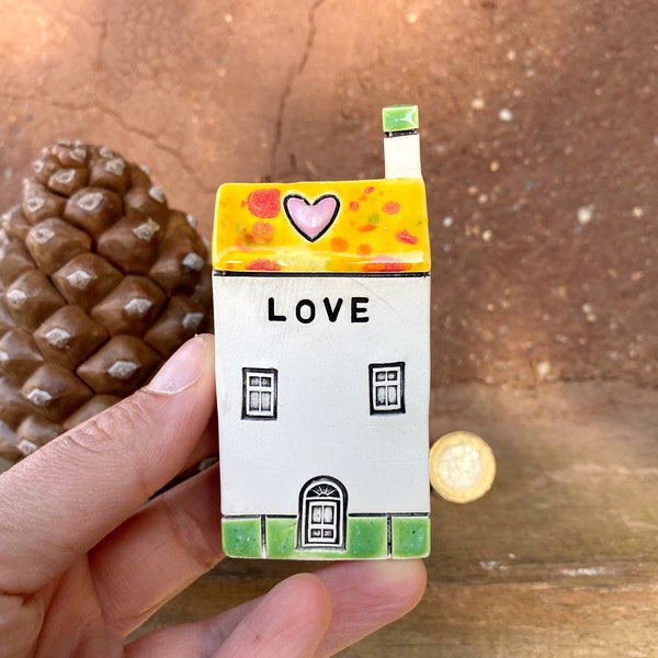 Love, Tiny Ceramic House , Miniature house, British Houses, Cute Pottery Village, Home Decoration Colourful Mini Cottage