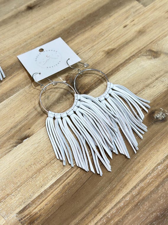 Authentic Leather White Fringe Earrings/Bridal Wedding Earrings/Boho Chic Earrings/Country Concert Earrings/Summer Fringe Western Earrings