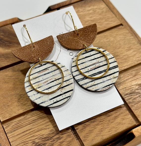 Geometric Leather Chic Dangle Earrings/Brown Black White Striped Circle Leather Metal Dangle Earrings/ Western Boho Chic Trending Earrings