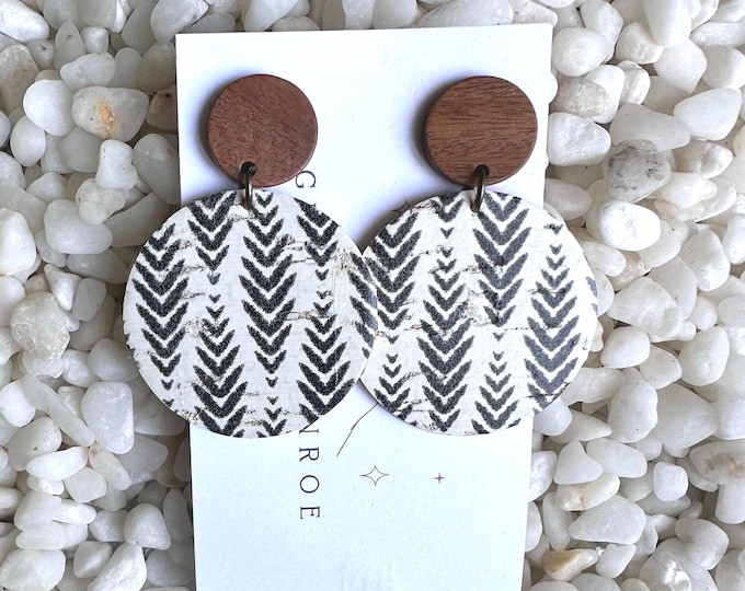 Genuine Leathered Cork Back Black and White Herringbone Wood Earrings/Wood Boho Leather Earrings/Trending Geometric Herringbone Earrings