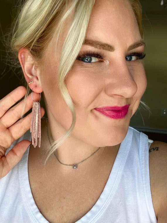 Light pink metallic rose gold leather fringe earrings, short fringe earrings, rose gold earrings, trending earrings, leather fringe earrings