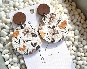 Genuine Leather Fall Floral Wood Dangle Earrings/Wood Boho Leather Earrings/Trending Fall Earrings/White Grey Golden Floral Dangle Earrings
