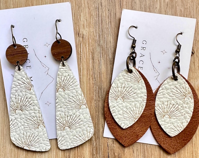 Boho Sunburst Angle of Double Leaf Leather Earrings/Brown Leather Leaf Earrings/Boho Chic Sunburst Earrings/Sunburst Angle Leather Earrings