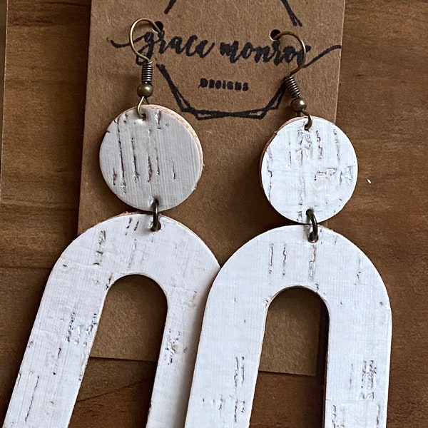 White Leather Cork Arch Earrings, U Shaped Earrings, White Leather Earrings, Western Chic Earrings, Trending Earrings, Boho Chic Earrings