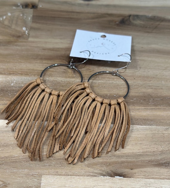 Authentic Leather Tan Fringe Earrings/Bridal Wedding Earrings/Boho Chic Earrings/Country Concert Earrings/Summer Fringe Western Earrings