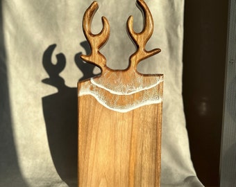 Personalized Handcrafted Walnut Deer-Shaped | Serving Board with Epoxy wave | Unique and Elegant Kitchen Decor Piece of nature for christmas