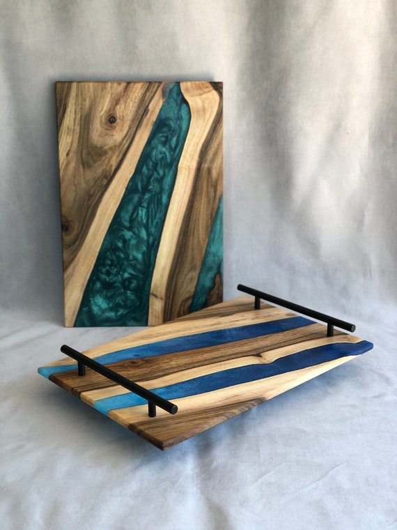 Personalized serving Tray from Wood & resin | ocean cutting board | charcuterie board with handles |Unique Cheese Paddle | Blue Ocean Decor