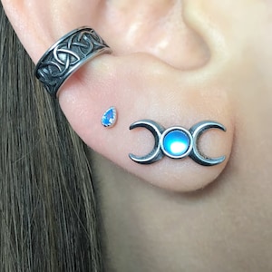 Moon earrings, Moon studs, Crescent moon earrings, double moon earrings, black stone earrings, gothic earrings, goth jewelry