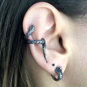 Ear cuff, gothic ear cuff, Snake ear cuff, stainless steel earrings, gothic jewelry, gothic earrings, fantasy jewelry, snake earring