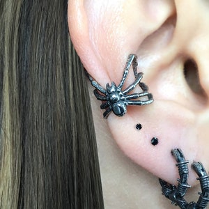 Spider  Ear cuff, gothic ear cuff, stainless steel earrings, ear cuff, gothic jewelry, Spider  jewelry, Spider ear cuff, mens ear cuff