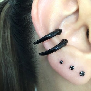 Tusks Ear cuff, gothic ear cuff, black ear cuff, tusks cuff,  gothic cuff, viking jewelry, ear cuff, cuff earring, fake cartilage, talons