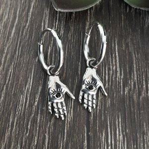 Open Palm with eye hoop earrings, Hand hoop earrings, Hand earrings, hoop earrings, gothic jewelry, protection jewelry, palm earrings