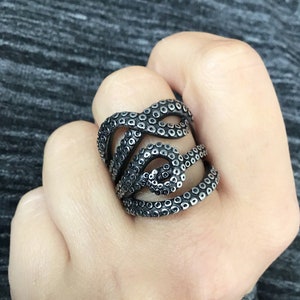 Octopus ring,Large octopus ring, Octopus tentacles ring, gothic jewelry, large  ring, mens ring, unisex ring