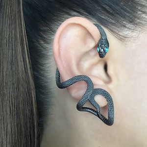 SINGLE Snake earring,Snake earring, Gothic earring,Snake cuff with twisted tail aqua eyes Snake cuff, gothic ear cuff , aquamarine eyes cuff