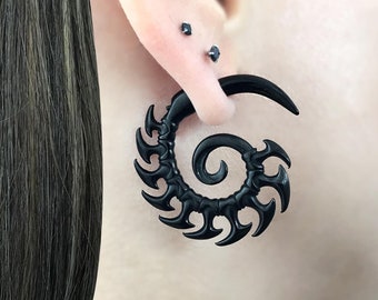 Spine and Spikes Ear Jacket Earrings, Front Back Earrings, Claw - Main Image