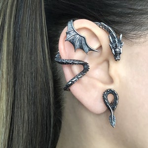 NO PIERCING Dragon cuff with large wing, Dragon earrings, Dragon ear cuff, Black Dragon, Dragon ear wrap
