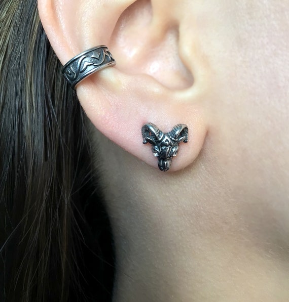 Gothic stud earrings discount