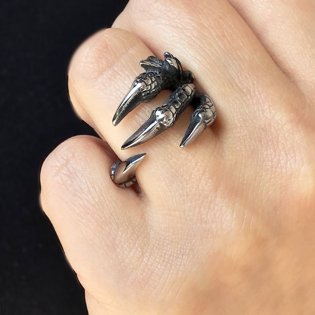 Sharp Dragon Claw Stainless Steel Ring - The Gothic Merchant