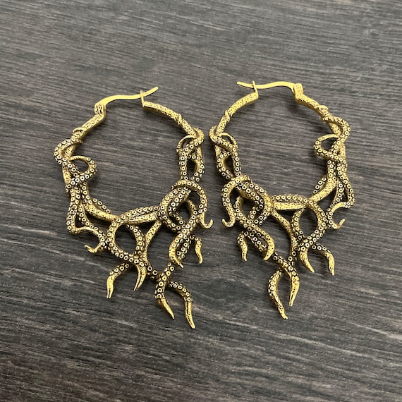 Octopus Tentacle Hoop Earrings, Gothic Stainless Steel  jewelry, Octopus hoops