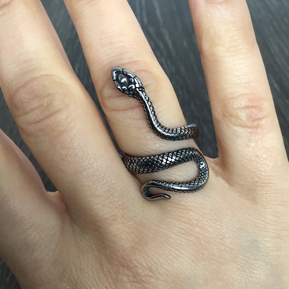 Stunningly Realistic Ouroboros Snake Ring | Matte Black – COPPERTIST.WU