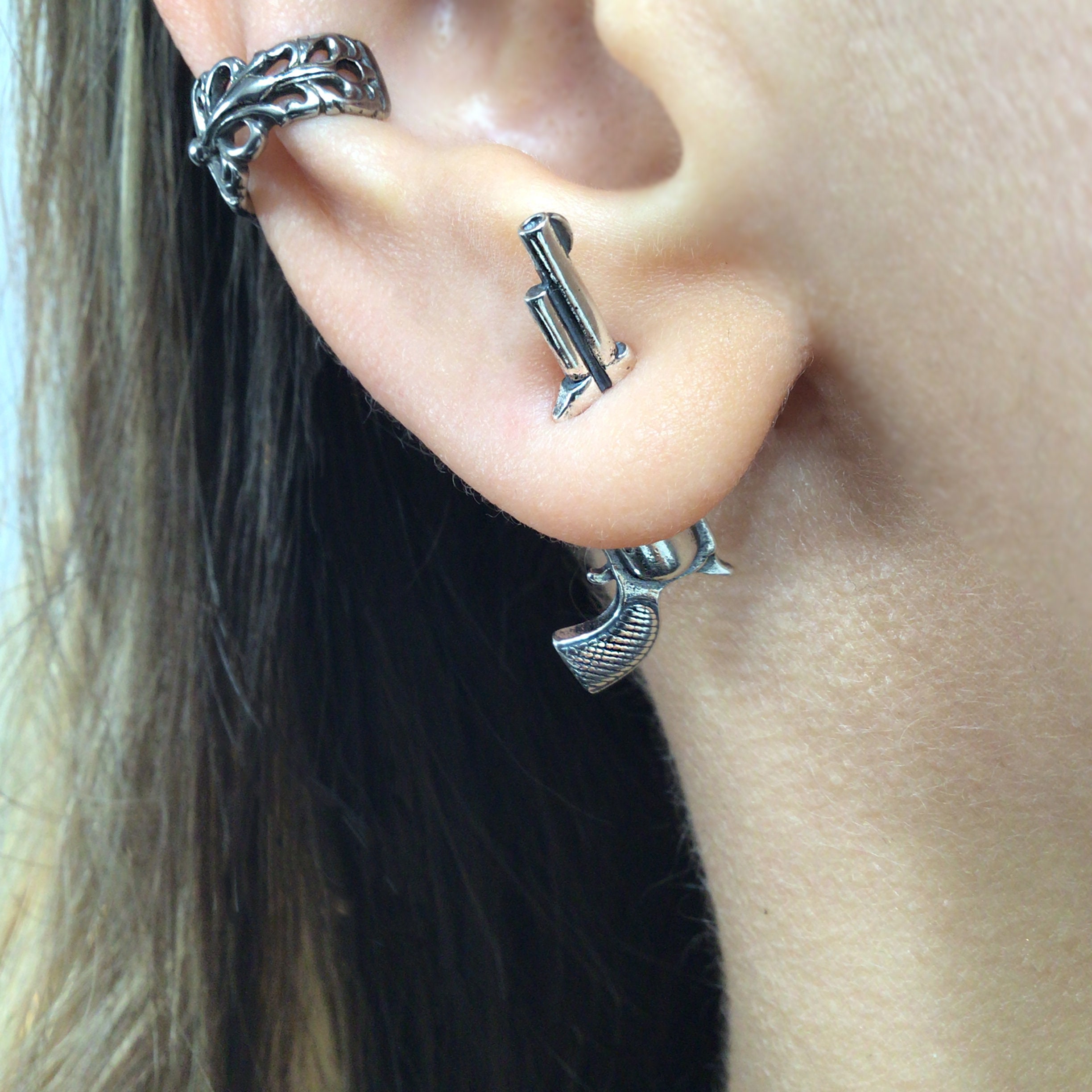 Boucles D'oreilles Pendantes Avec Breloques Pistolet & Obus – Style Fusil De Chasse – Marque Sugar – Livraison Offerte