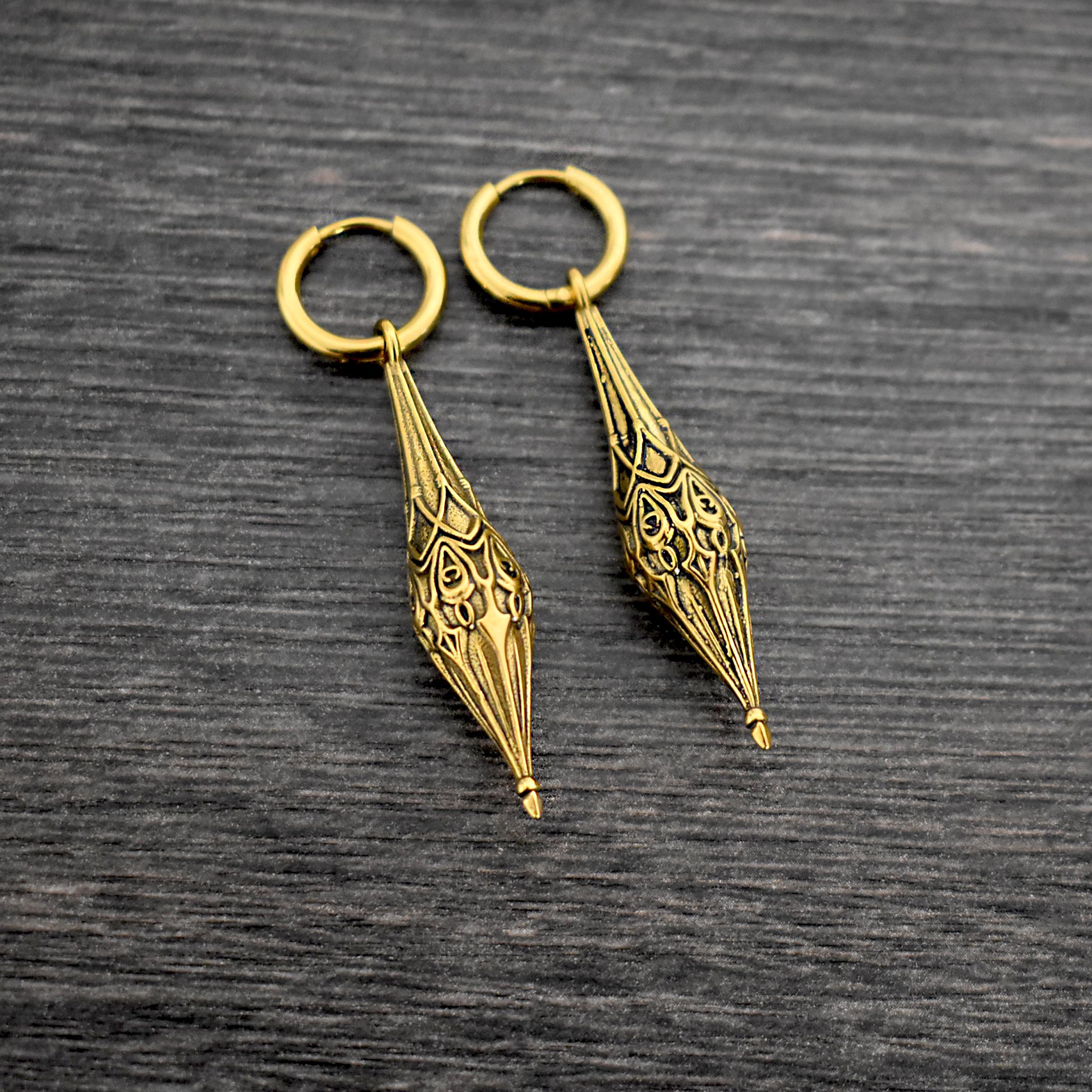 Gothic Pendulum Hoop Earrings, Gothic spike Lilla hoop earrings, Spike earrings hoop earrings, Goth jewelry, black hoop, statement earrings
