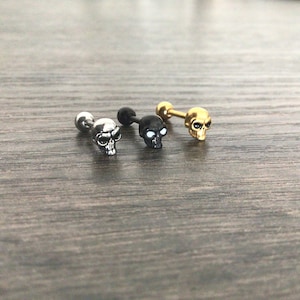 SINGLE Skull cartilage and helix earring, skull helix stud, cartilage stud, helix stud, ball back earring, black earring, black skull conch