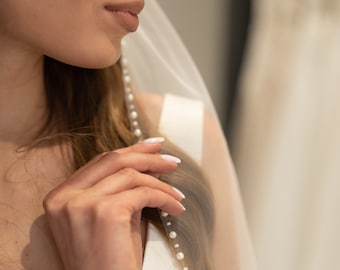 Pearl beaded wedding veil Bridal fingertip veil Beaded edge cathedral bridal veil chapel length Ivory veil