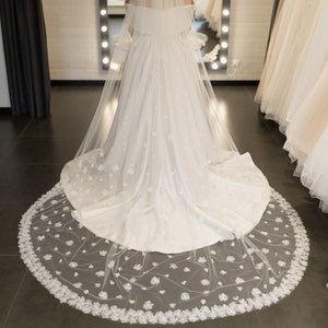 3D Floral Veil, Long flowered wedding veil, Cathedral bridal veil with 3D effect flowers - luxury veil