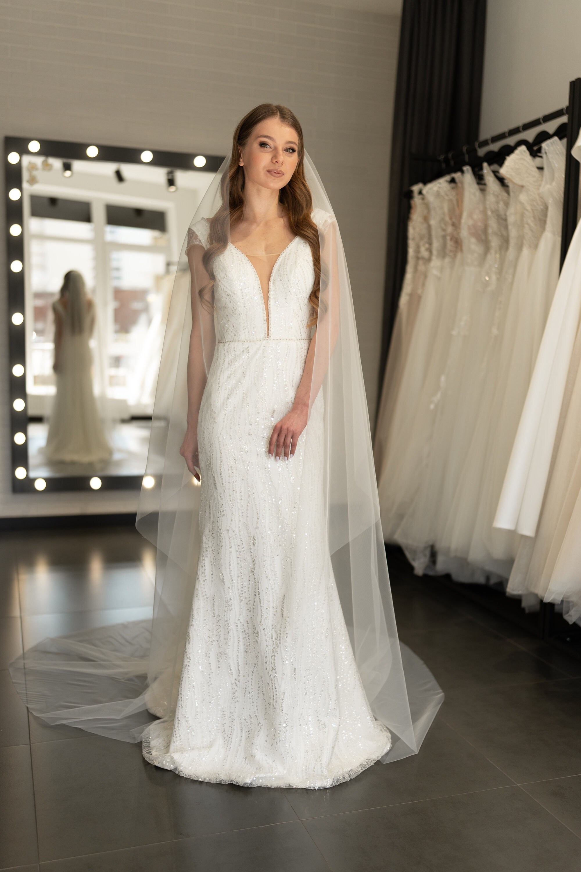 Stunning cathedral length angel cut veil. Only worn once & in like-new condition Angel Cut Wedding Veil, Cathedral Length Plain Veil, Chapel  main image 2
