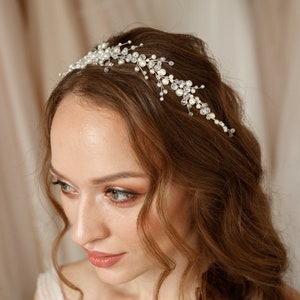 Bridal hair wreath with pearls wedding hair piece, bridal hair vine, pearl hair wreath for wedding image 8
