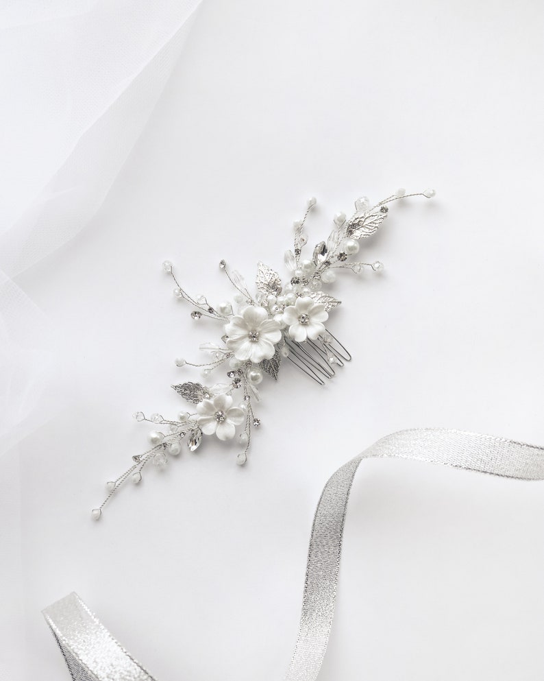 Pearl flower bridal hair piece Wedding comb clip image 2