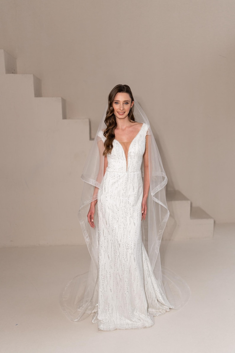 Horsehair bridal veil with blusher