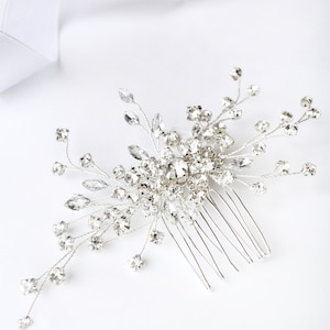 Rhinestone bridal hair comb, wedding accessory piece